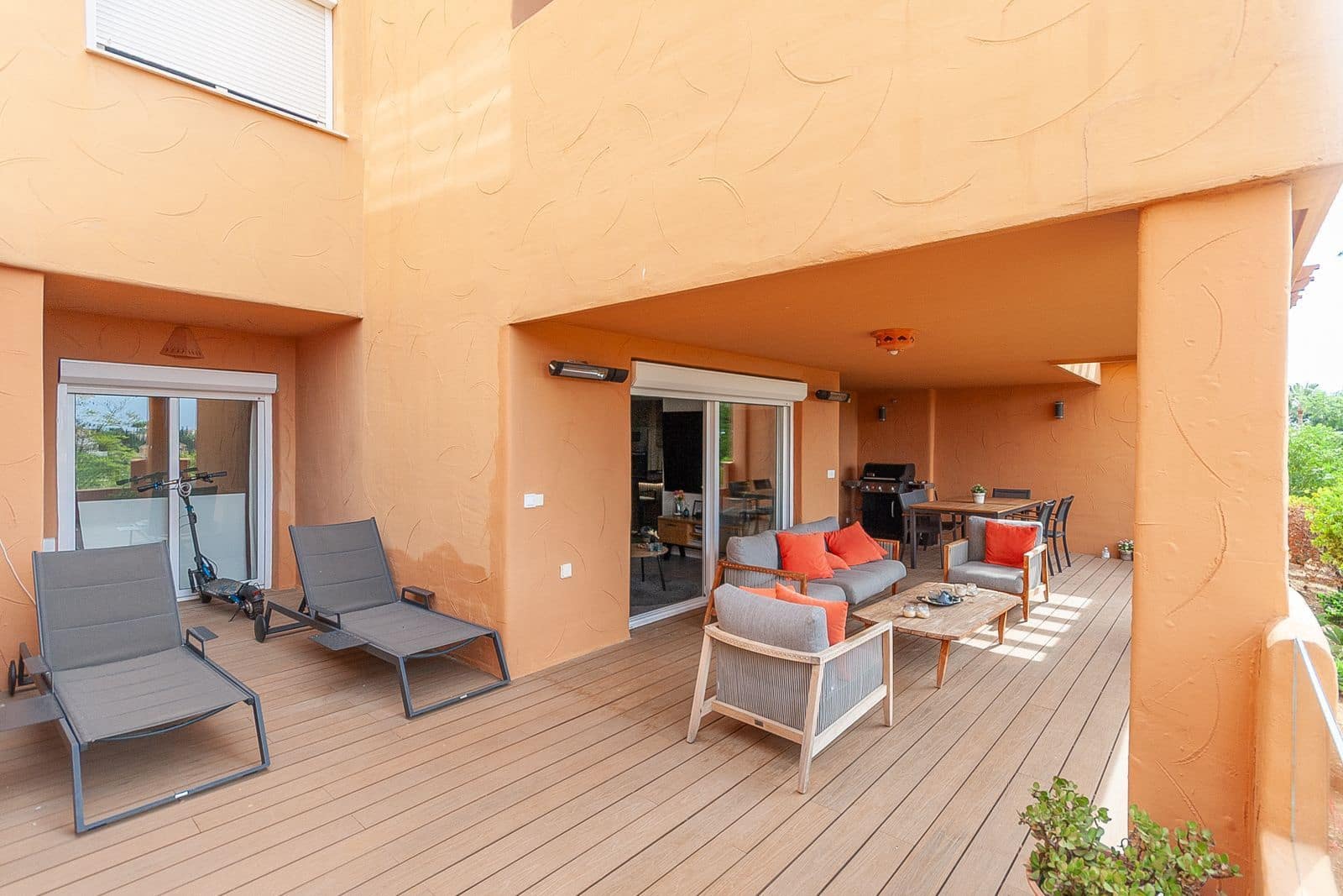 3 sovrum Lägenhet till salu i Elviria med pool garage - 595 000 € (Ref: 10153431)