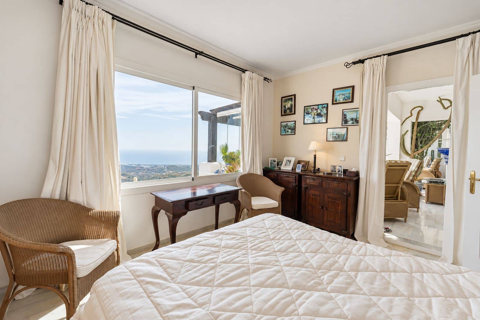 2 Zimmer Penthouse zu verkaufen in La Mairena mit Pool - 550.000 € (Ref: 10153432)