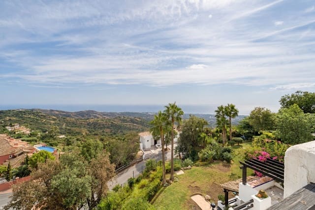 2 Zimmer Penthouse zu verkaufen in La Mairena, Ojen mit Pool - 550.000 € (Ref: 10153432)