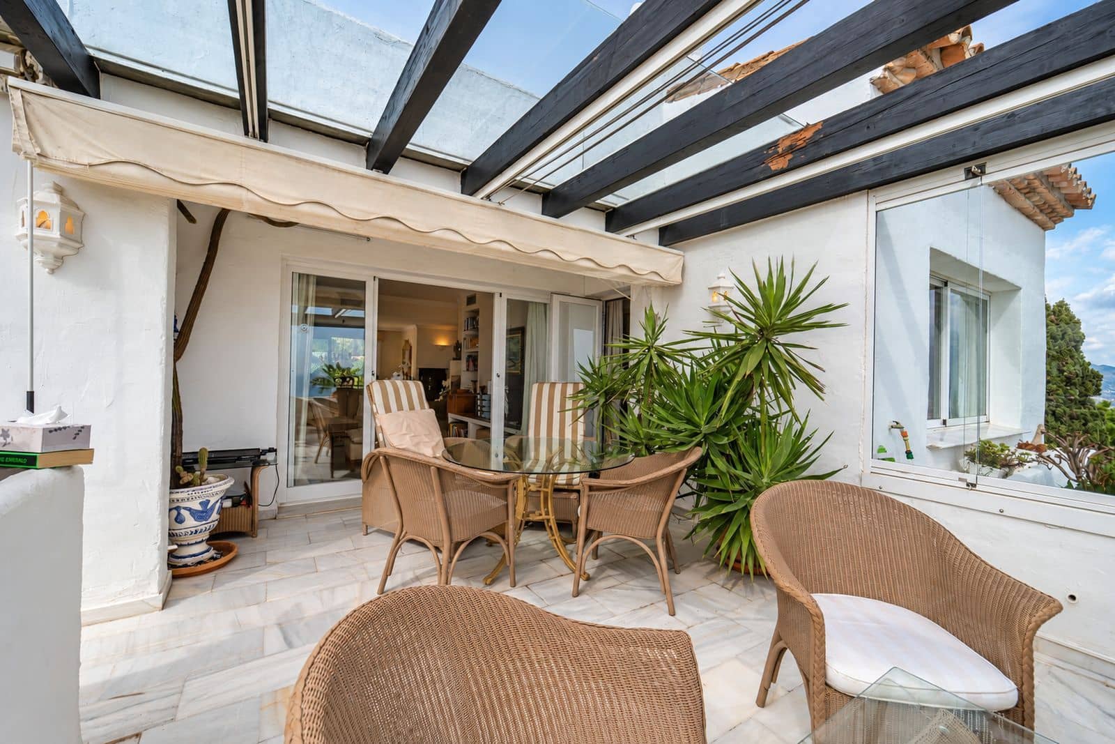 2 Zimmer Penthouse zu verkaufen in La Mairena mit Pool - 550.000 € (Ref: 10153432)