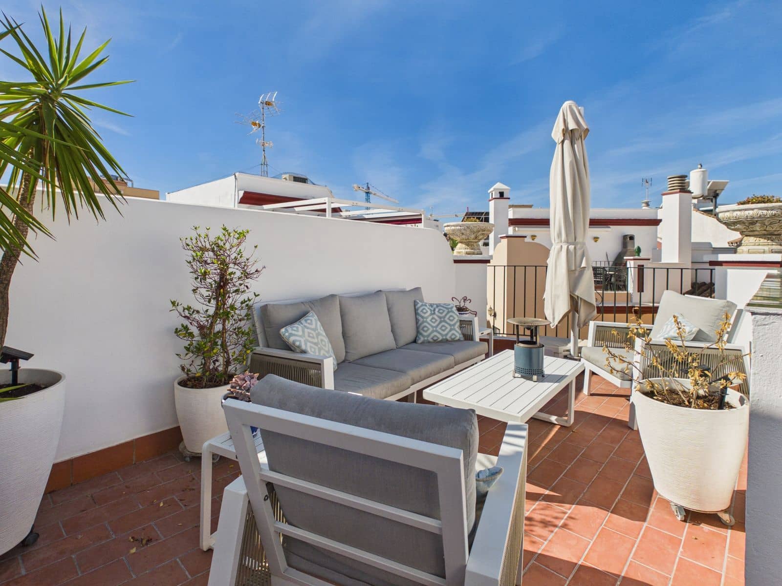 3 sovrum Hus till salu i Estepona med garage - 825 000 € (Ref: 10153433)