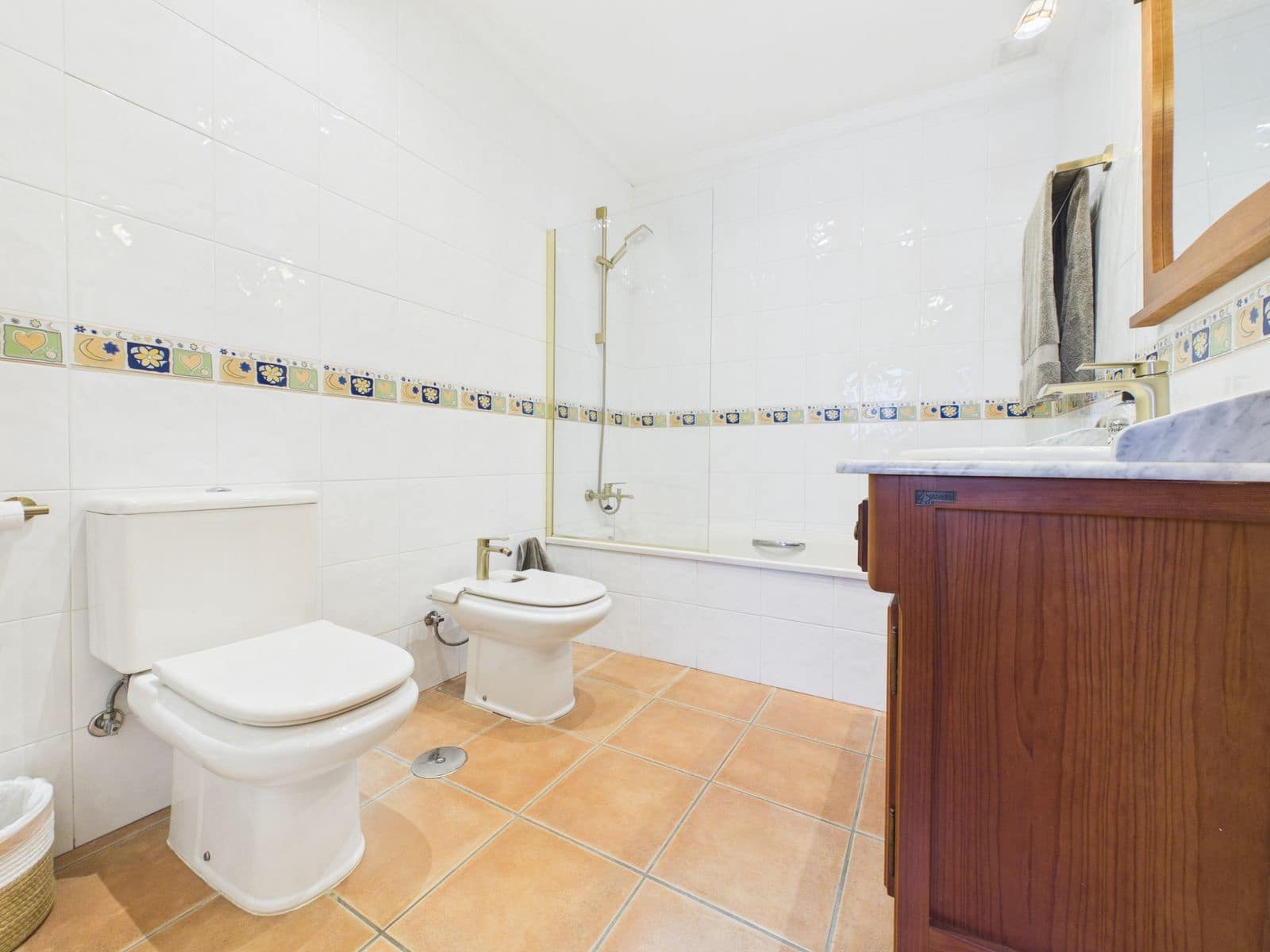 3 sovrum Hus till salu i Estepona med garage - 825 000 € (Ref: 10153433)