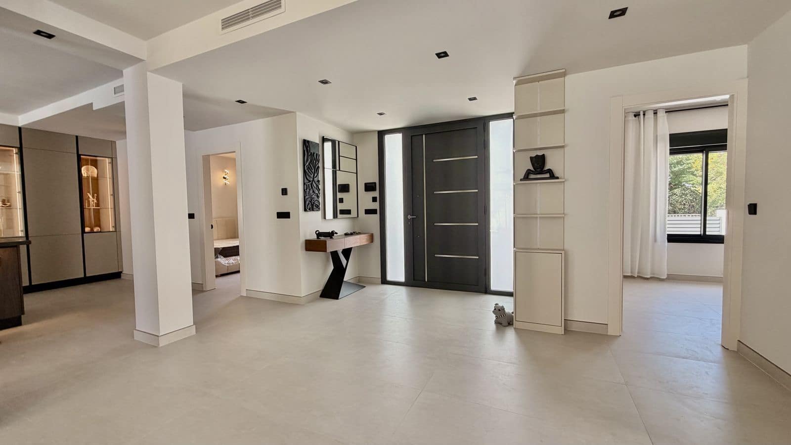 5 soveværelse Villa til salg i Nueva Andalucia med swimmingpool garage - € 2.200.000 (Ref: 10153434)