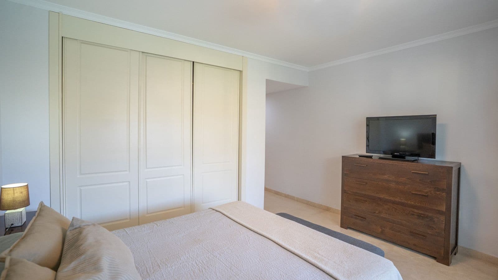 3 chambre Appartement à vendre à Sotogrande avec piscine - 680 000 € (Ref: 10153435)