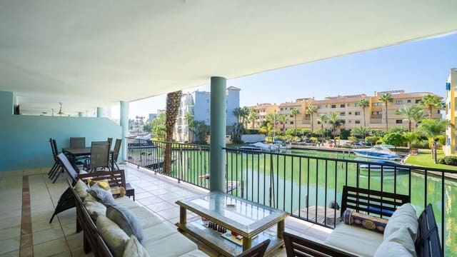 3 chambre Appartement à vendre à Sotogrande, San Roque avec piscine - 680 000 € (Ref: 10153435)