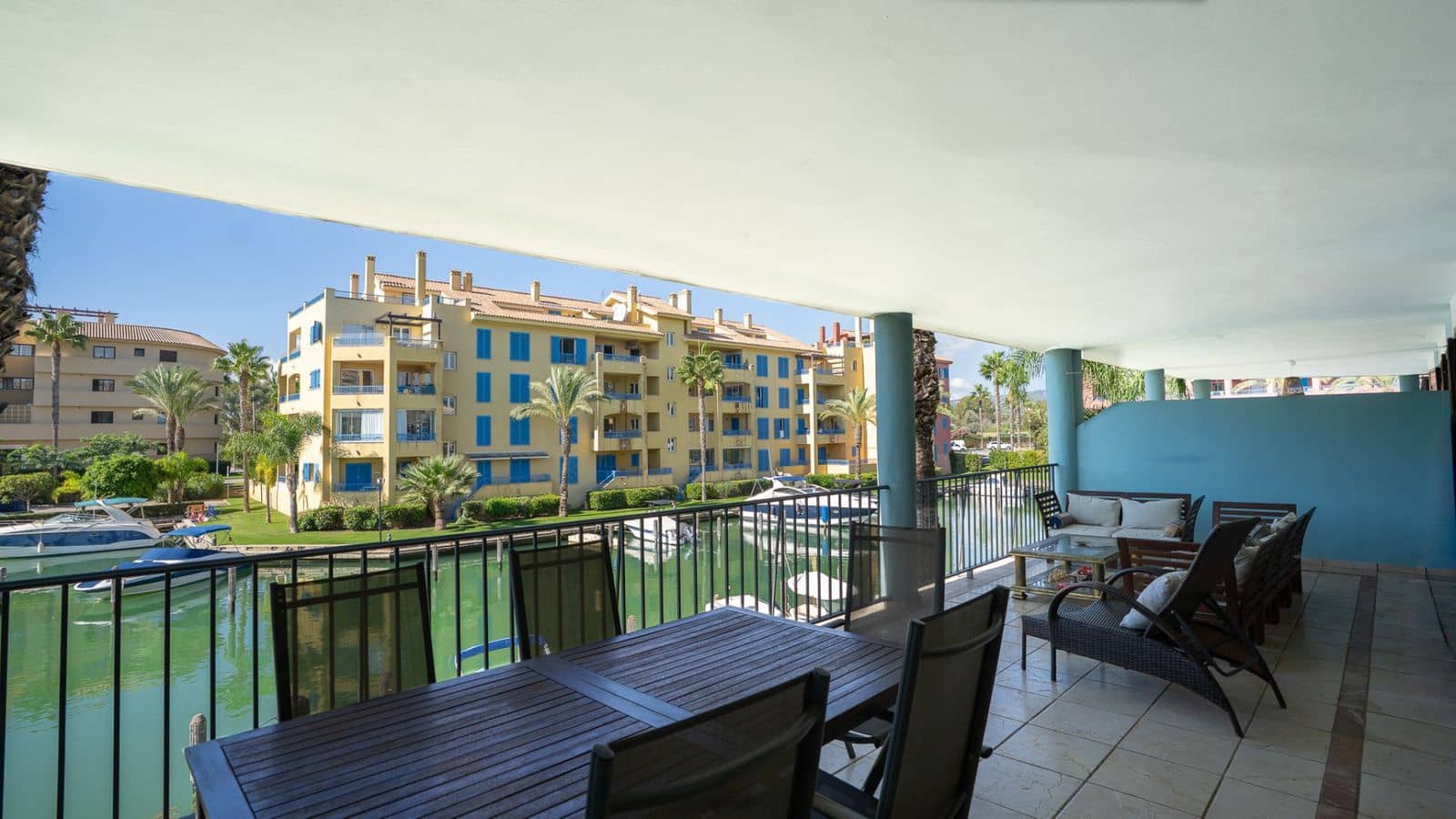 3 chambre Appartement à vendre à Sotogrande avec piscine - 680 000 € (Ref: 10153435)