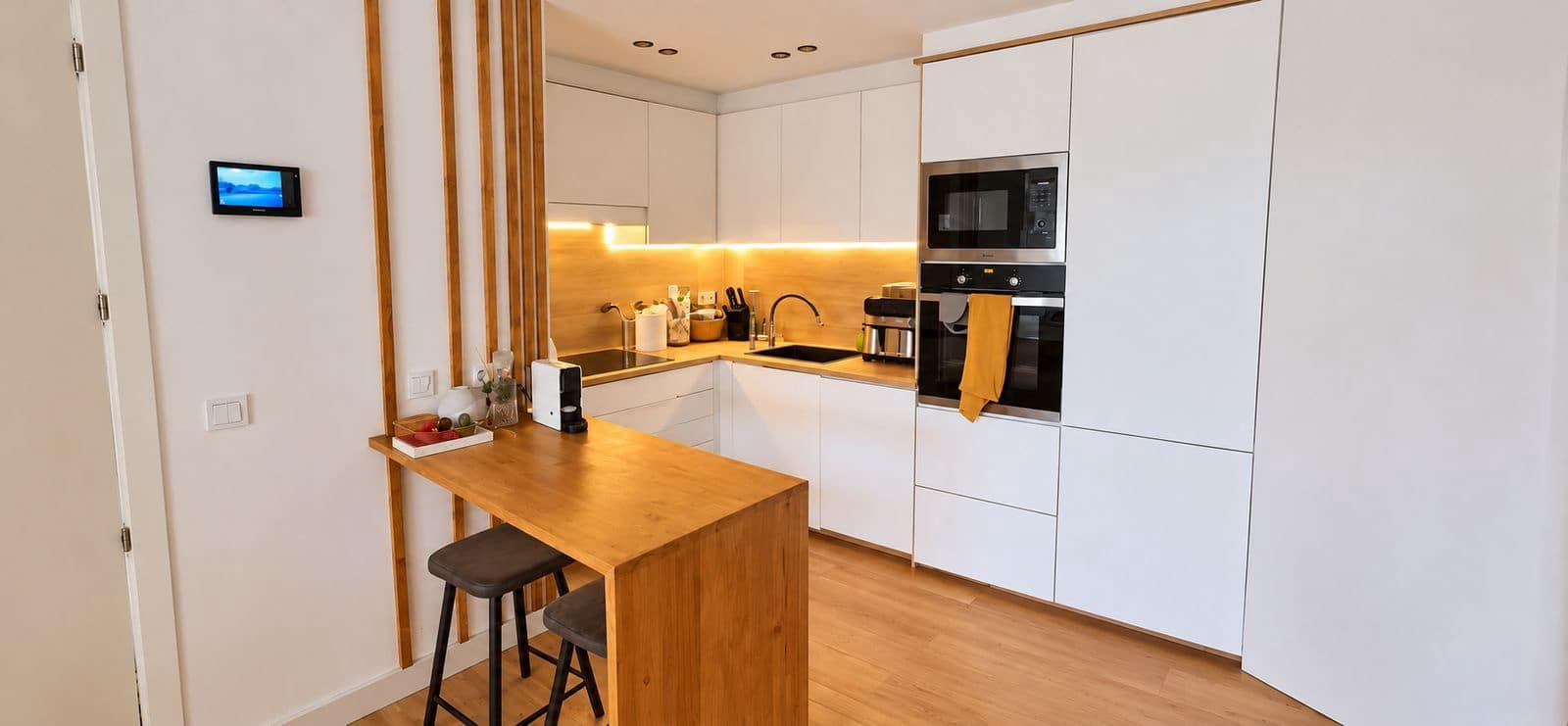 2 bedroom Townhouse for sale in La Reserva with pool - € 432,000 (Ref: 10153437)