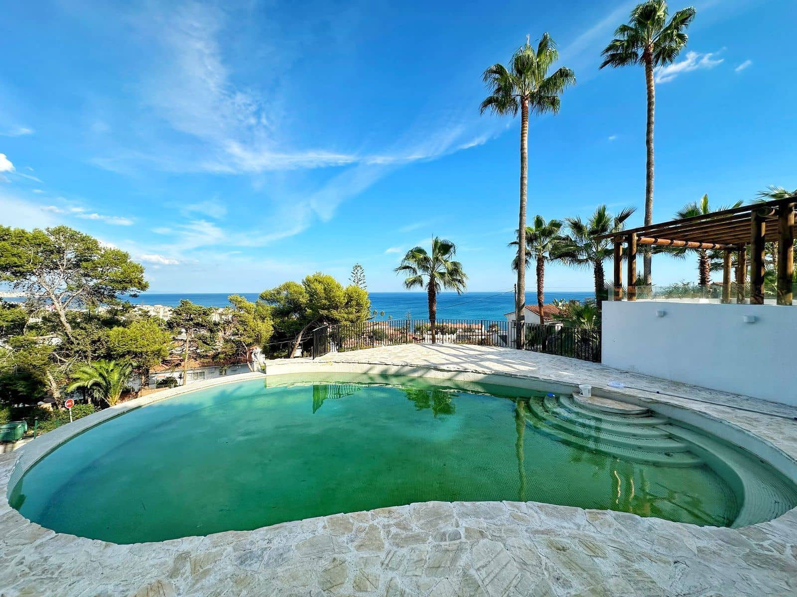 4 sovrum Villa till salu i Estepona med pool - 2 795 000 € (Ref: 10153438)