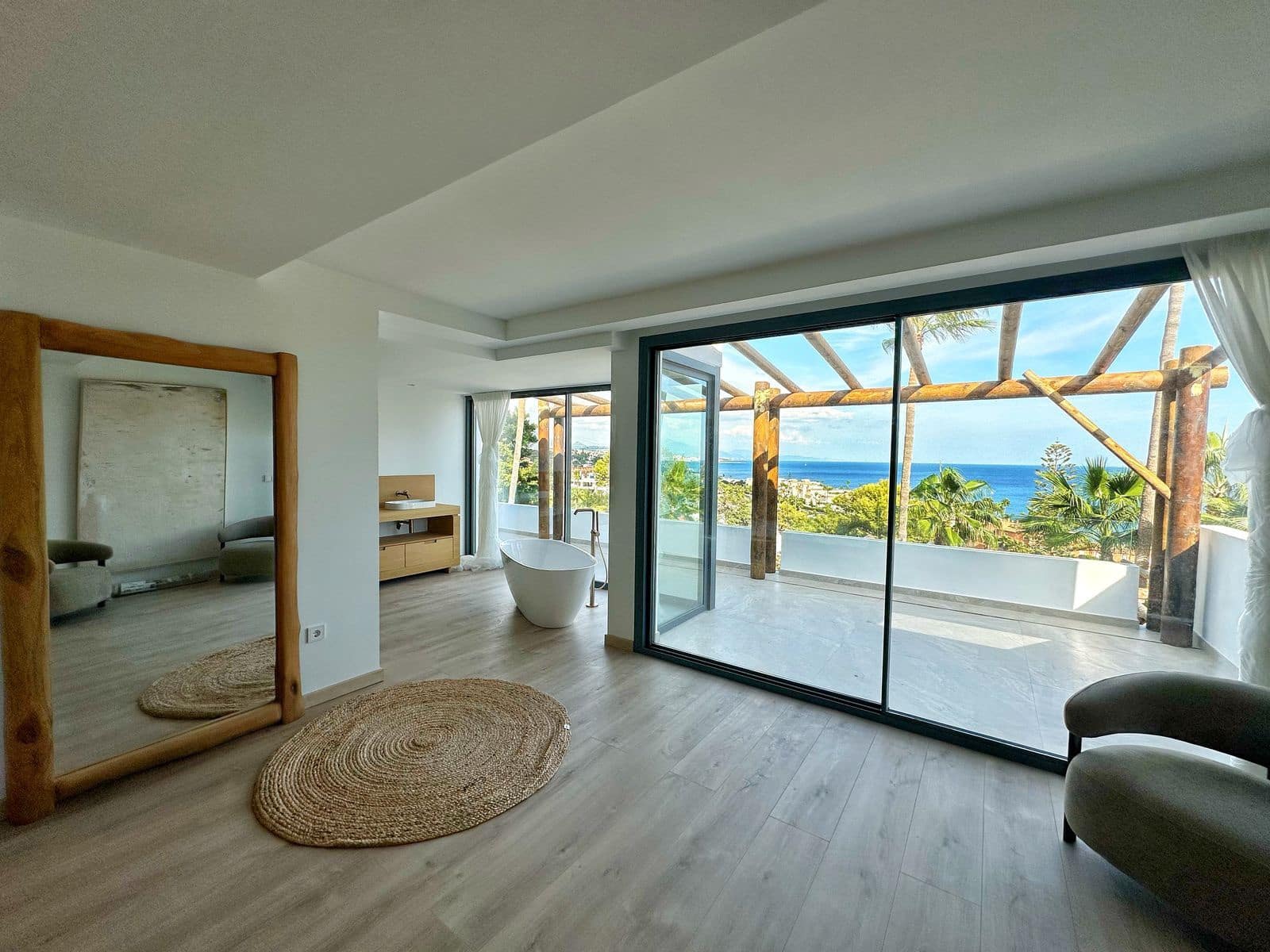 4 sovrum Villa till salu i Estepona med pool - 2 795 000 € (Ref: 10153438)