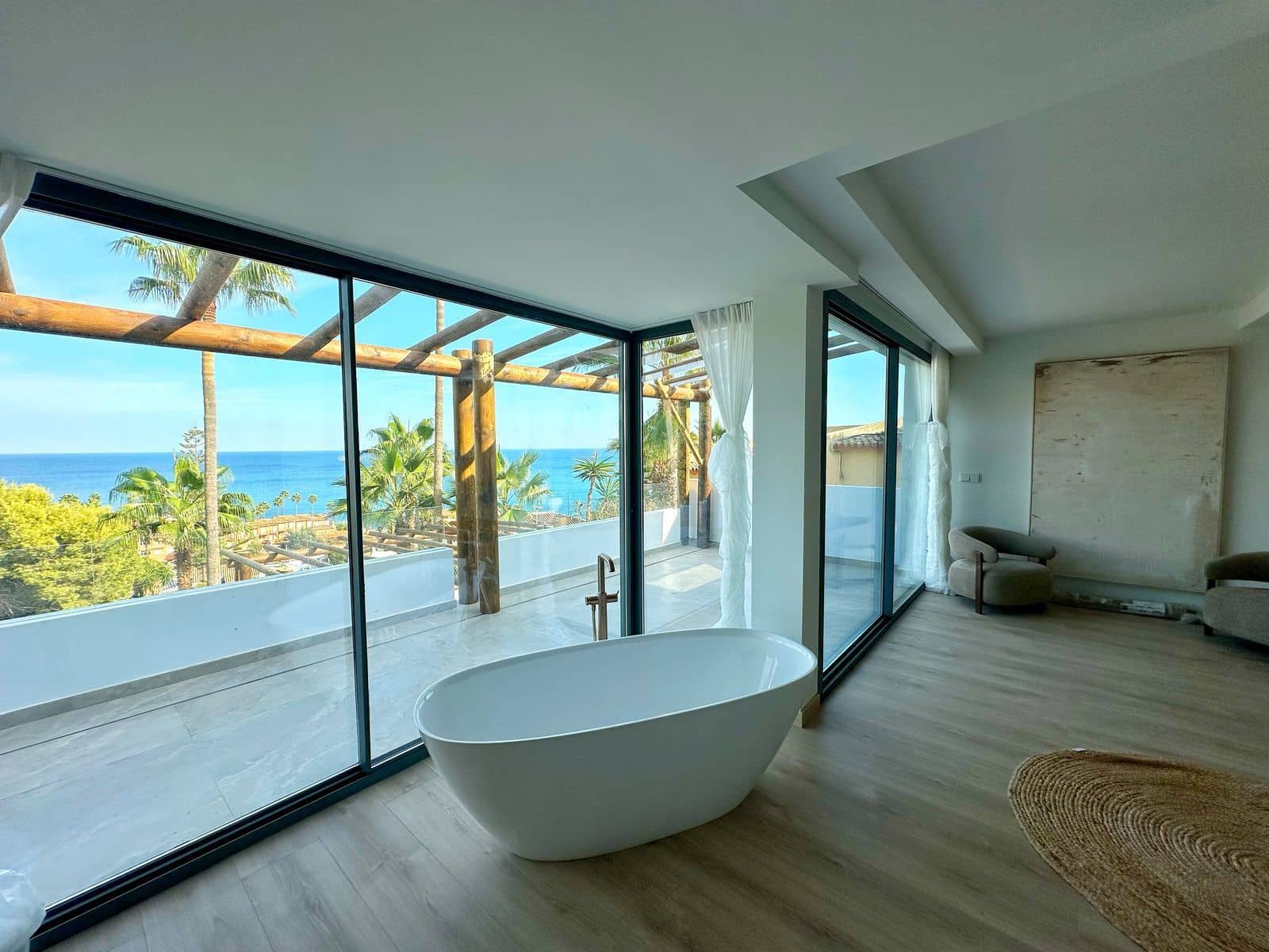 4 sovrum Villa till salu i Estepona med pool - 2 795 000 € (Ref: 10153438)