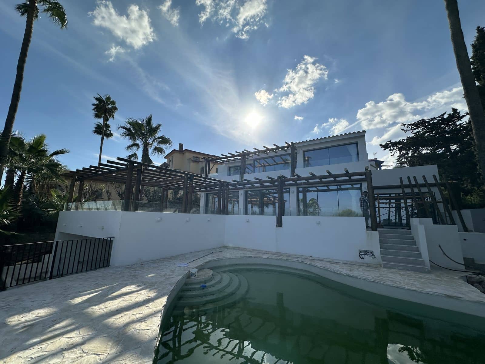 4 sovrum Villa till salu i Estepona med pool - 2 795 000 € (Ref: 10153438)