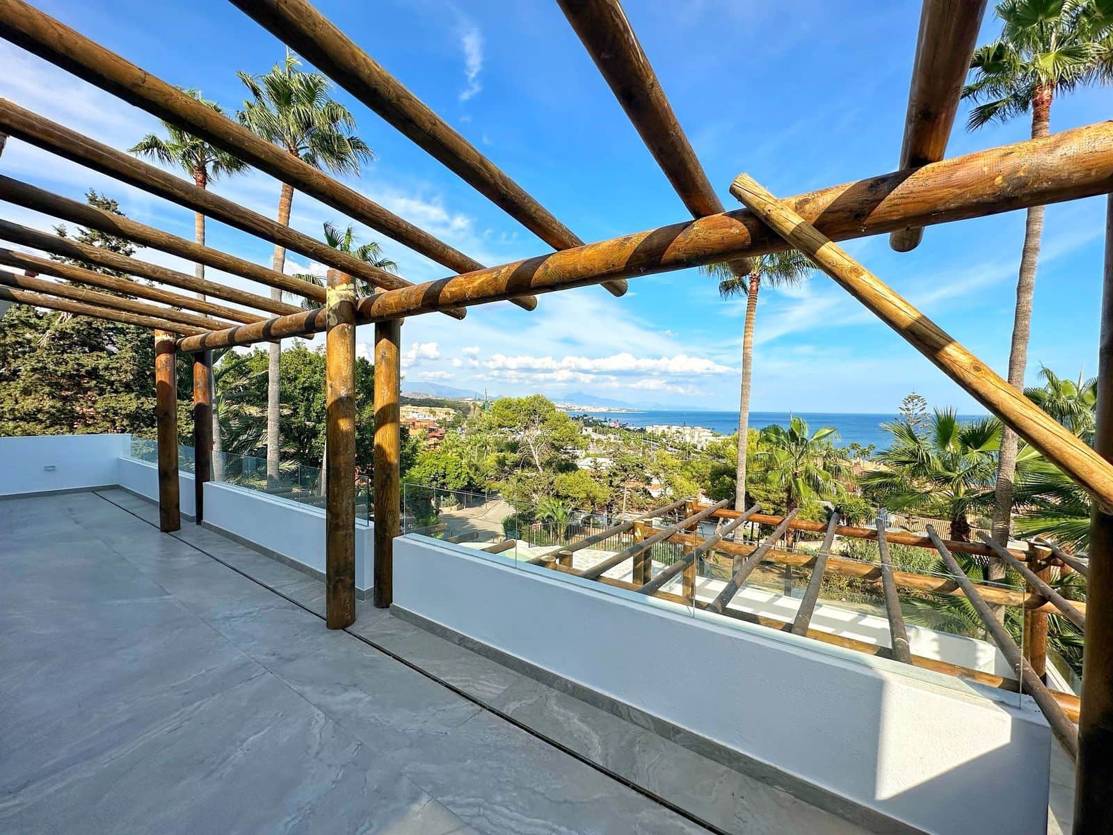 4 sovrum Villa till salu i Estepona med pool - 2 795 000 € (Ref: 10153438)