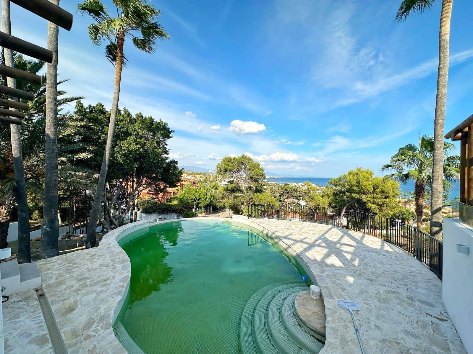 4 sovrum Villa till salu i Estepona med pool - 2 795 000 € (Ref: 10153438)