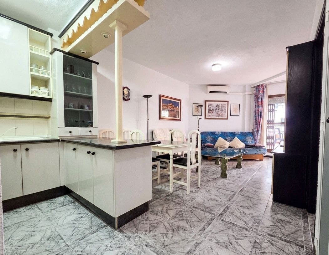 1 makuuhuone Huoneisto myytävänä paikassa Marbella - 330 000 € (Ref: 10153440)