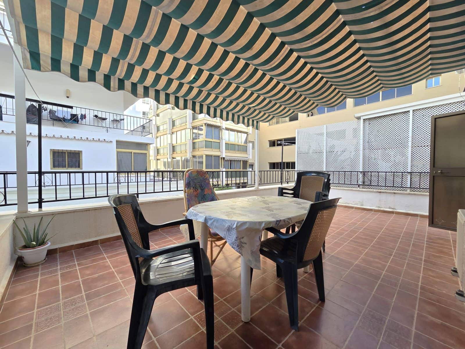 1 makuuhuone Huoneisto myytävänä paikassa Marbella - 330 000 € (Ref: 10153440)