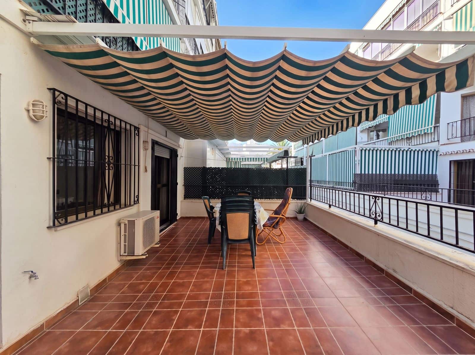 1 makuuhuone Huoneisto myytävänä paikassa Marbella - 330 000 € (Ref: 10153440)