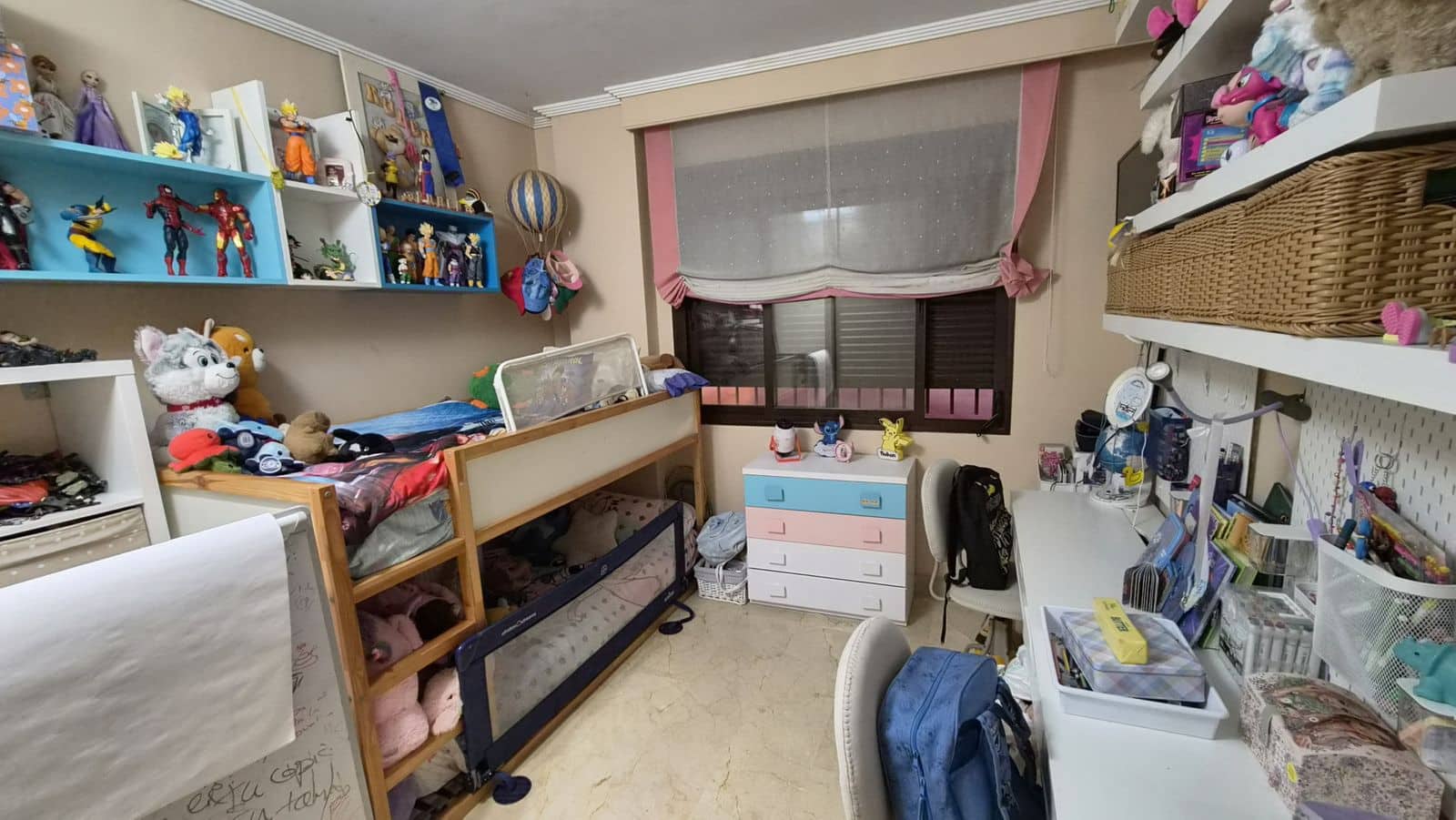 2 soverom Leilighet til salgs i Buenas Noches med svømmebasseng garasje - € 349 900 (Ref: 10153444)
