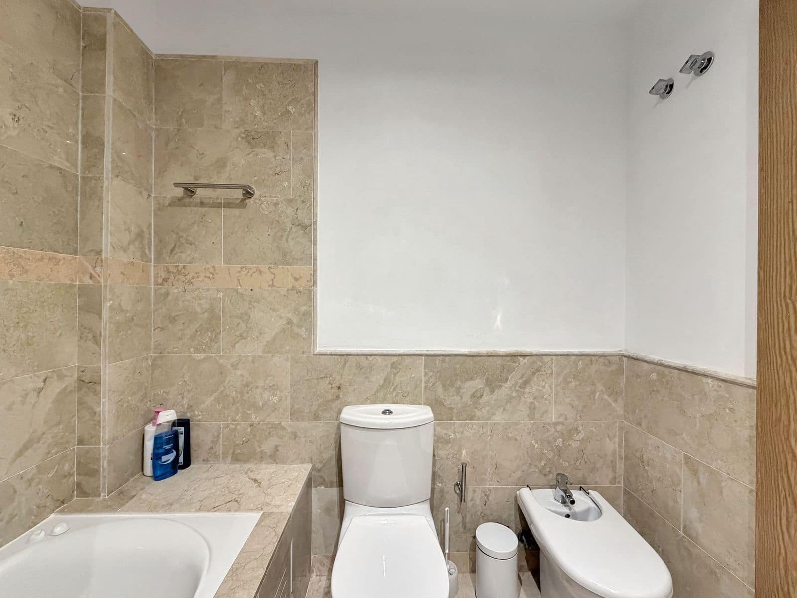 2 sypialnia Apartament na sprzedaż w La Alcaidesa z garażem - 325 000 € (Ref: 10153449)