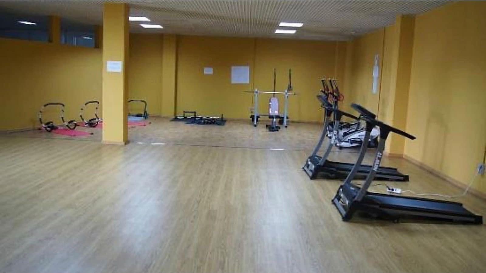 1 sypialnia Apartament na sprzedaż w Estepona z basenem garażem - 286 000 € (Ref: 10153452)