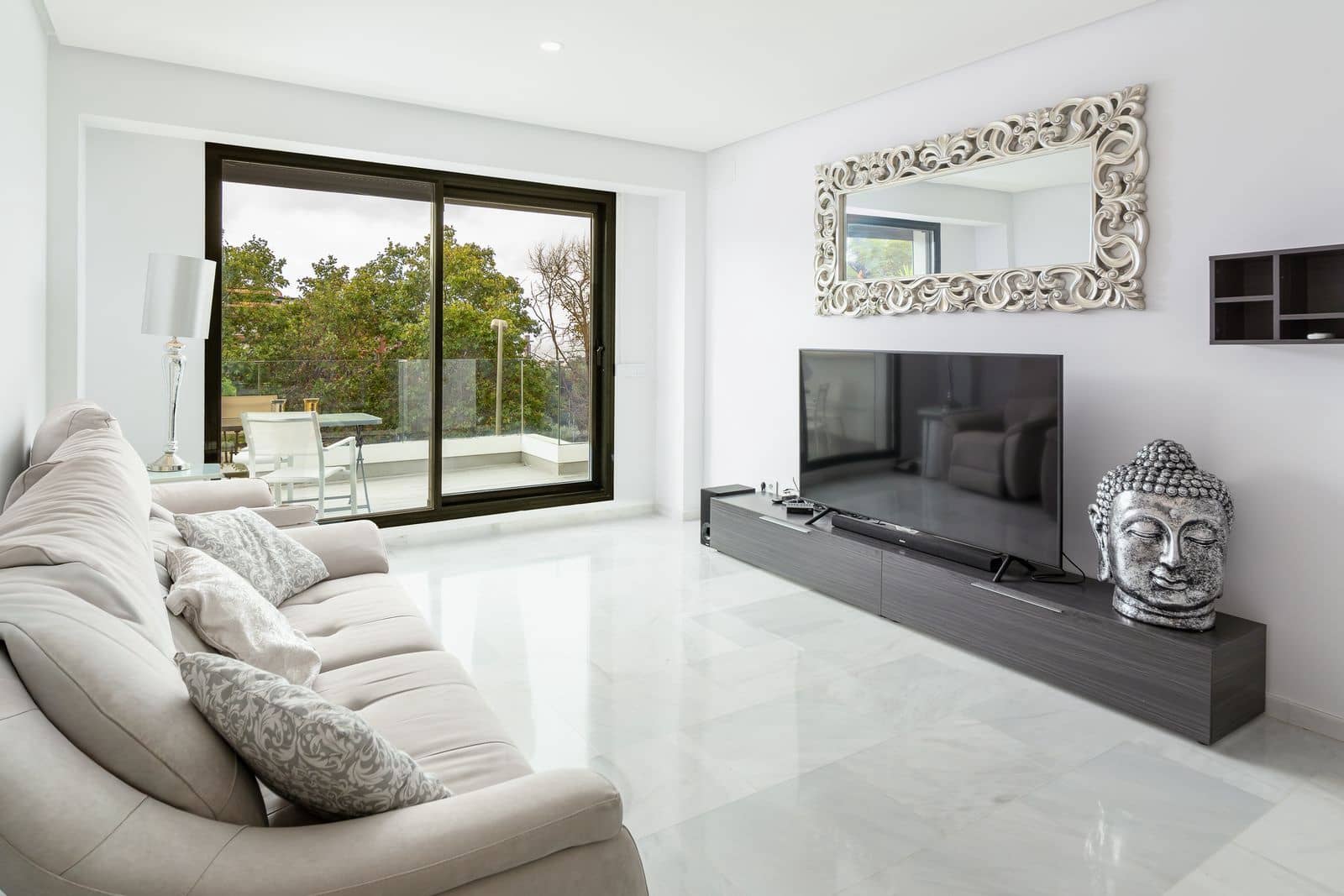 2 soveværelse Lejlighed til salg i Marbella med swimmingpool garage - € 595.000 (Ref: 10153455)