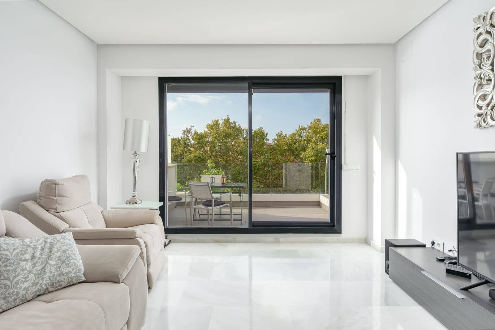 2 soveværelse Lejlighed til salg i Marbella med swimmingpool garage - € 595.000 (Ref: 10153455)
