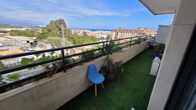Apartamento de 3 habitaciones en Manilva en venta con piscina garaje - 299.000 € (Ref: 10153459)