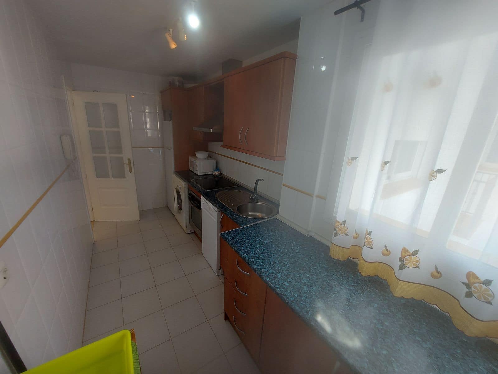 2 sypialnia Penthouse na sprzedaż w La Duquesa / Puerto de la Duquesa z basenem - 299 000 € (Ref: 10153460)