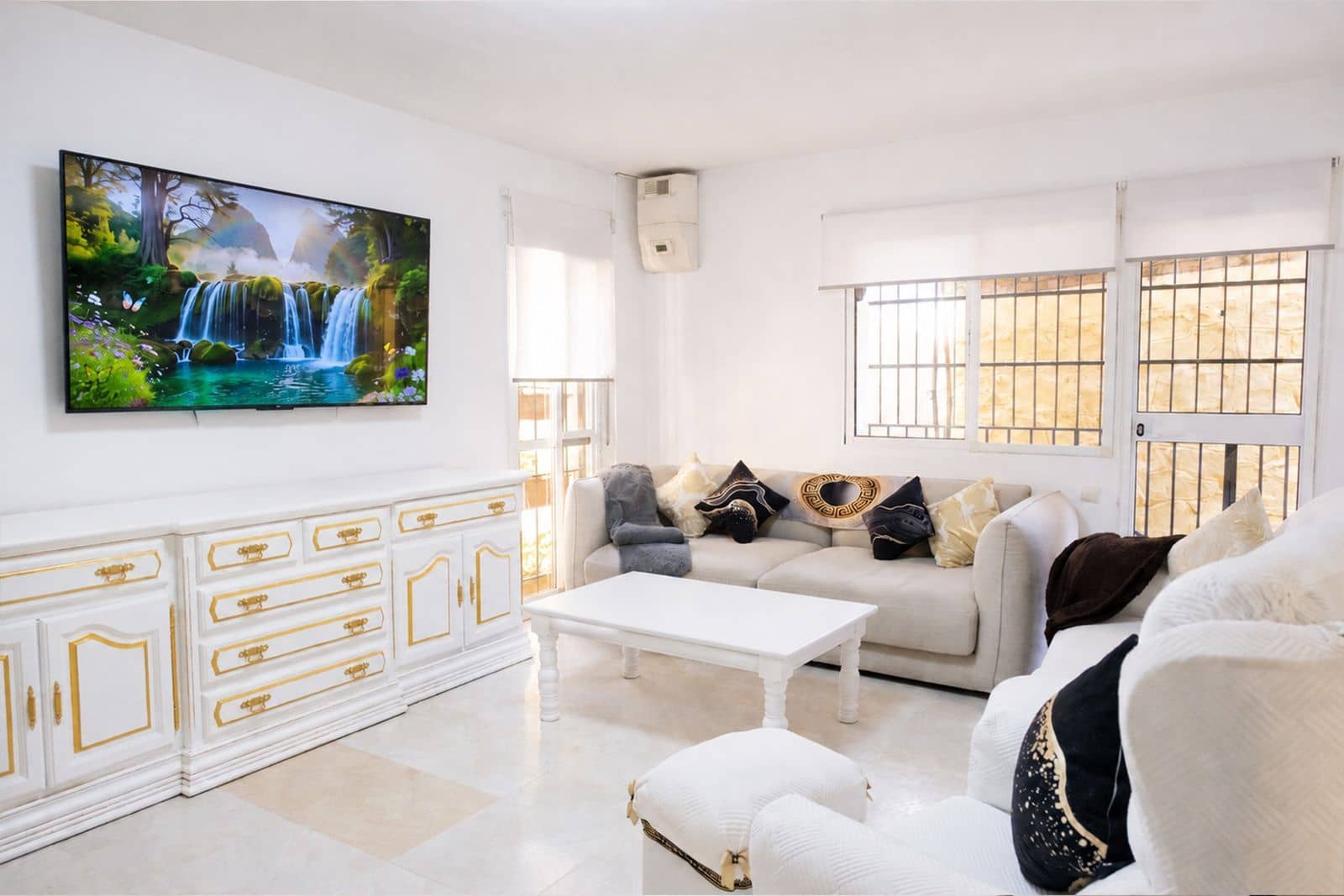 Apartamento de 3 habitaciones en Marbella en venta con piscina - 399.000 € (Ref: 10153463)