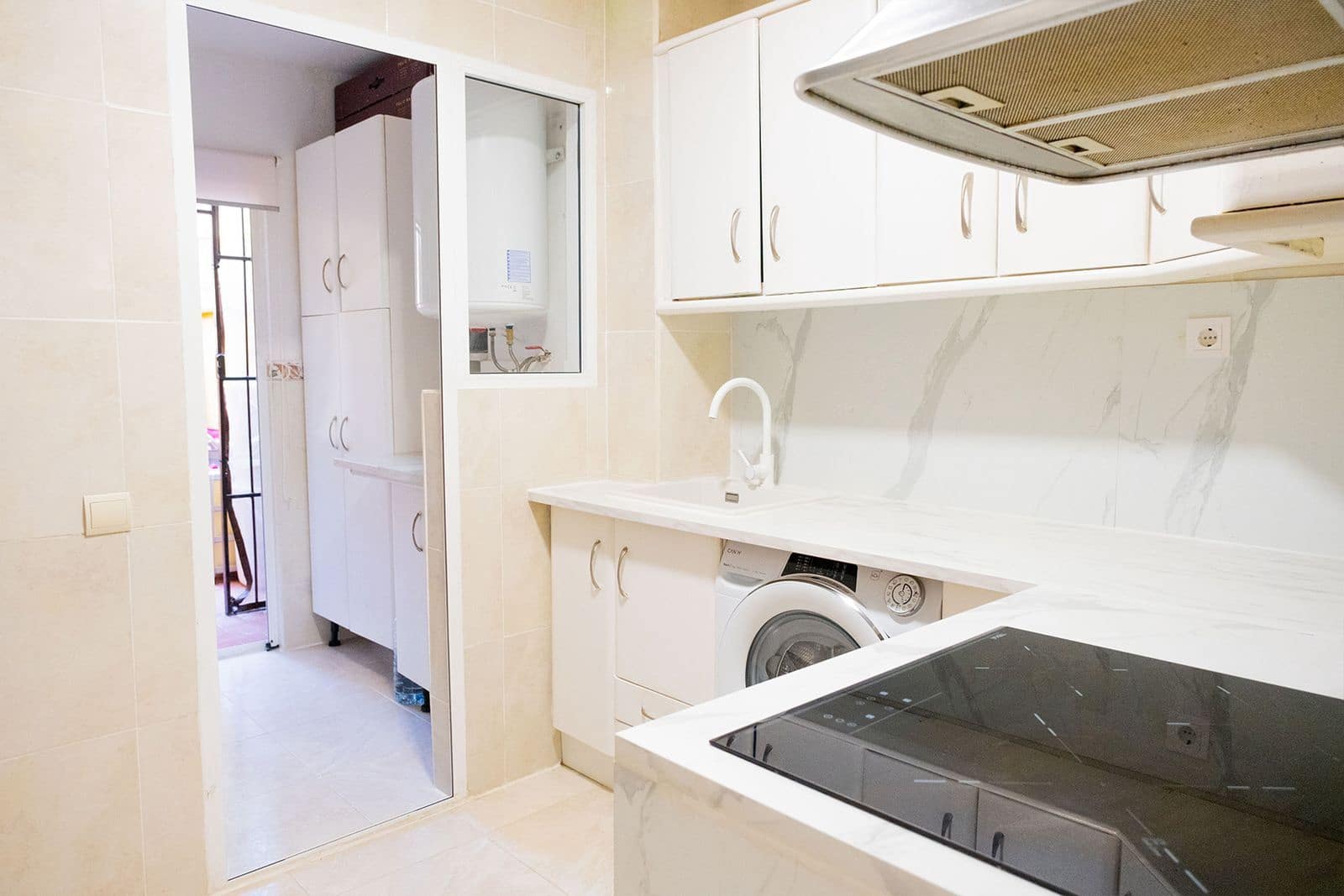Apartamento de 3 habitaciones en Marbella en venta con piscina - 399.000 € (Ref: 10153463)