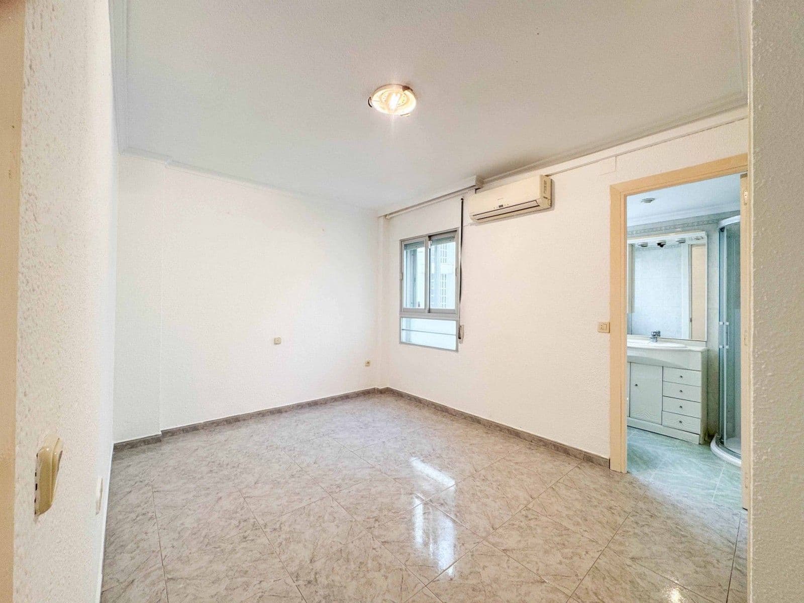 3 chambre Appartement à vendre à Marbella avec piscine - 560 000 € (Ref: 10153470)