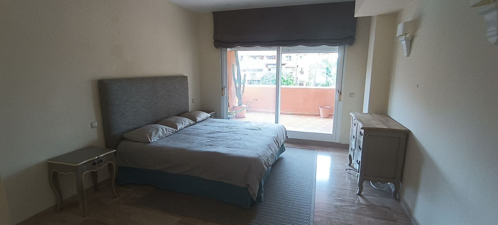 2 sovrum Lägenhet till salu i Guadalmina med pool garage - 630 000 € (Ref: 10153471)
