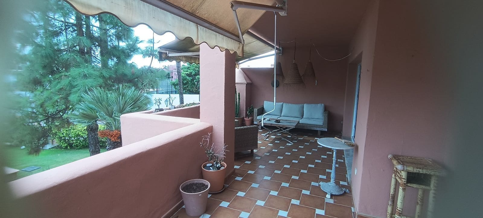 2 sovrum Lägenhet till salu i Guadalmina med pool garage - 630 000 € (Ref: 10153471)
