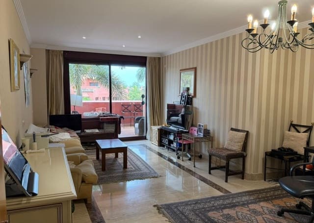2 soveværelse Lejlighed til salg i New Golden Mile, Estepona med swimmingpool garage - € 560.000 (Ref: 10153472)
