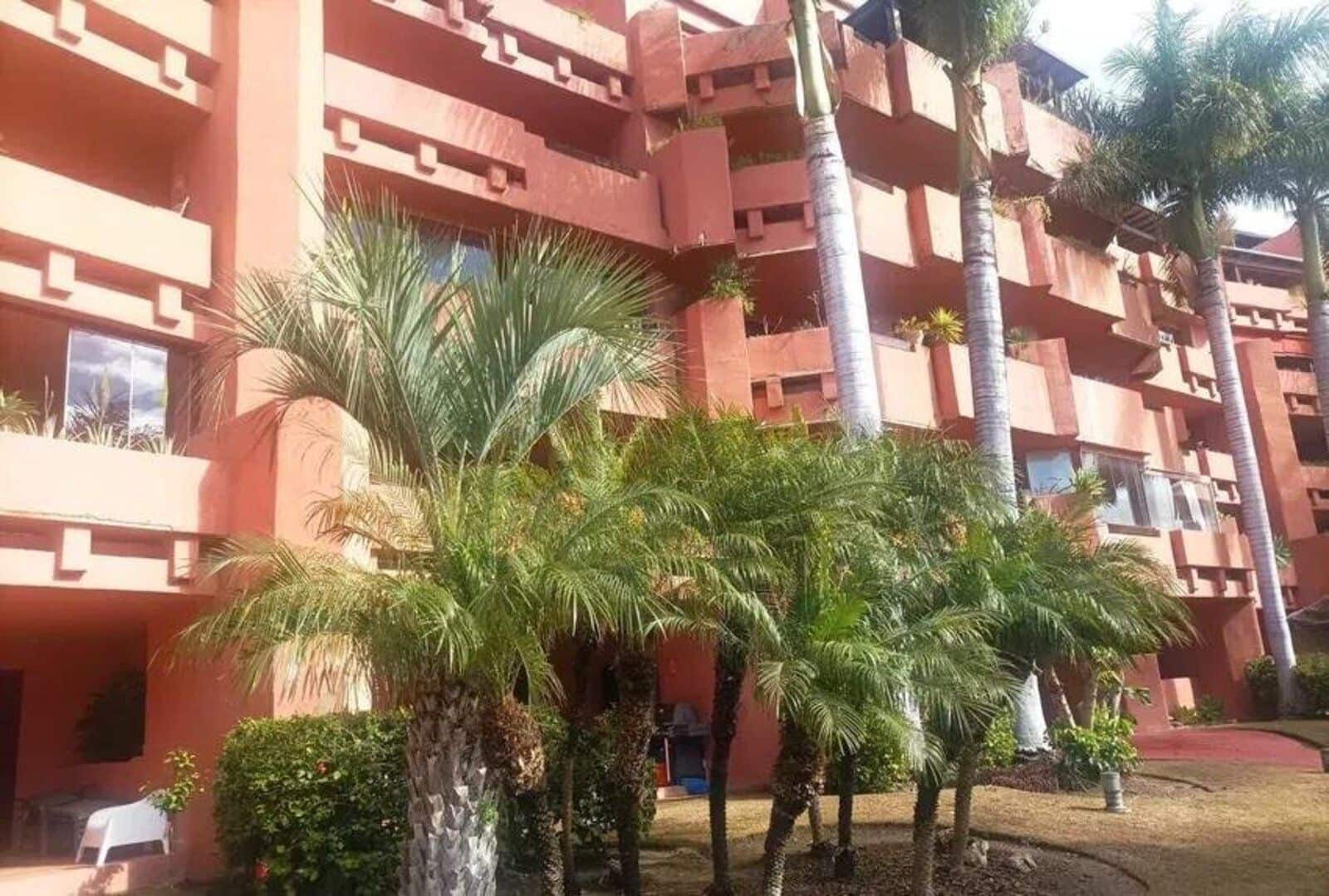 2 slaapkamer Appartement te koop in New Golden Mile met zwembad garage - € 560.000 (Ref: 10153472)