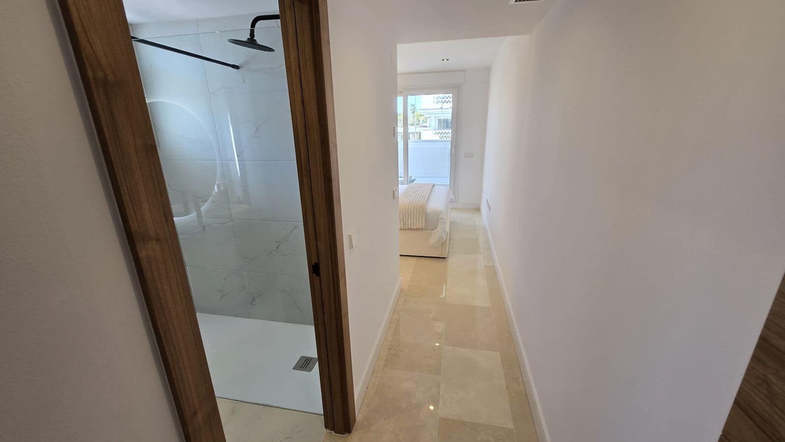 2 bedroom Apartment for sale in Golden Mile with pool - € 1,285,000 (Ref: 10153476)