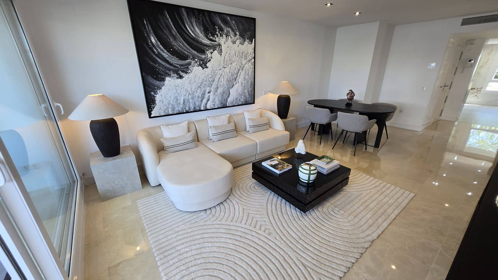 2 bedroom Apartment for sale in Golden Mile with pool - € 1,285,000 (Ref: 10153476)