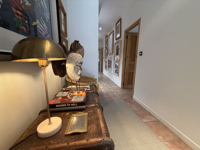 3 soverom Villa til salgs i Torremolinos med svømmebasseng garasje - € 1 499 000 (Ref: 10153479)