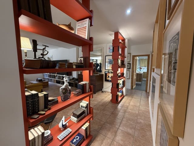 3 soverom Villa til salgs i Torremolinos med svømmebasseng garasje - € 1 499 000 (Ref: 10153479)
