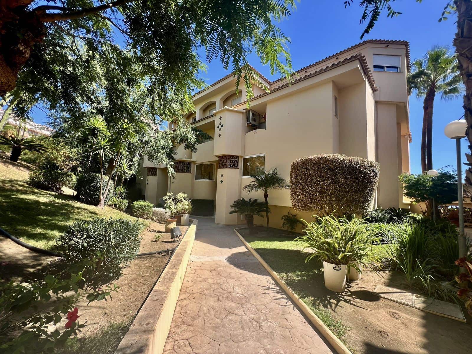 3 chambre Appartement à vendre à Benalmadena Costa avec piscine garage - 950 000 € (Ref: 10153483)