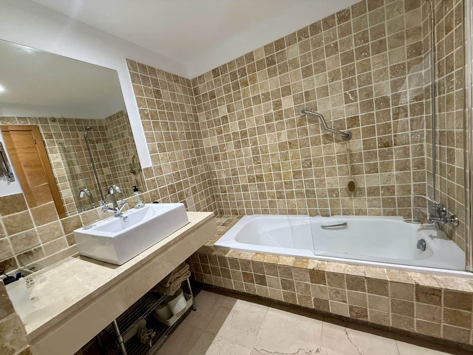 3 chambre Penthouse à vendre à Bel-Air avec piscine garage - 450 000 € (Ref: 10153485)