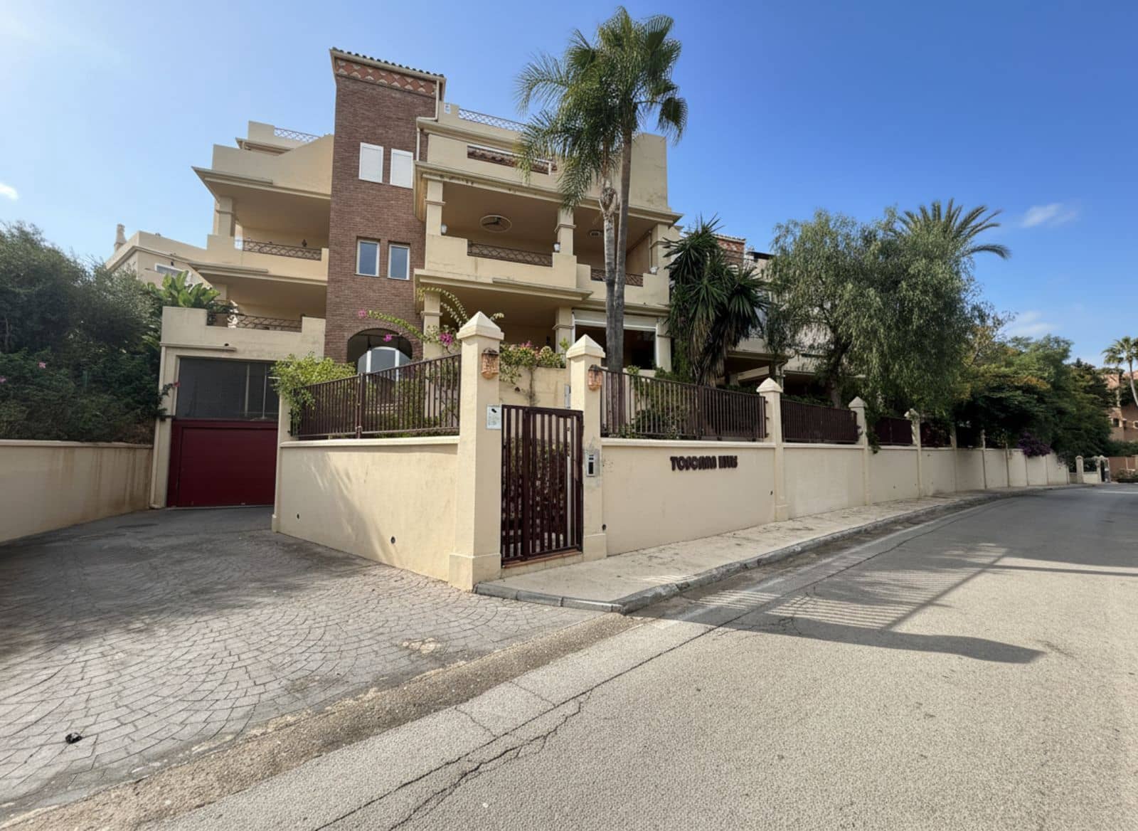 3 chambre Penthouse à vendre à Bel-Air avec piscine garage - 450 000 € (Ref: 10153485)