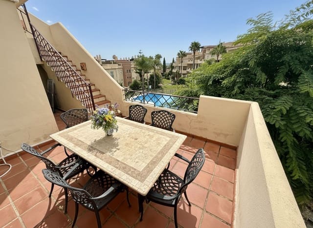 3 chambre Penthouse à vendre à Bel-Air, Estepona avec piscine garage - 450 000 € (Ref: 10153485)