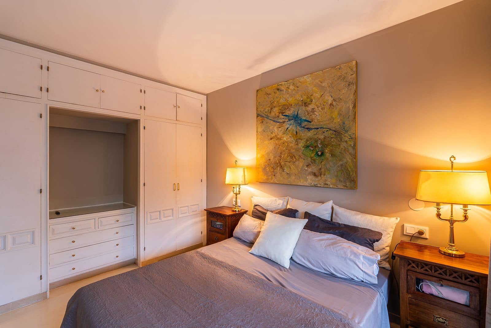1 soverom Leilighet til salgs i Estepona med svømmebasseng - € 325 000 (Ref: 10153486)