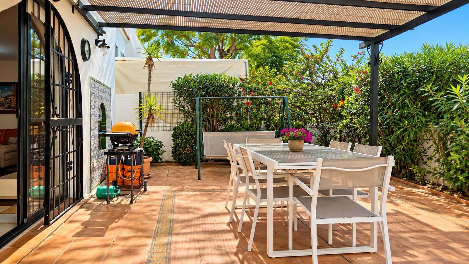 3 quarto Casa em Banda para venda em Bahia de Casares com piscina - 450 000 € (Ref: 10153490)