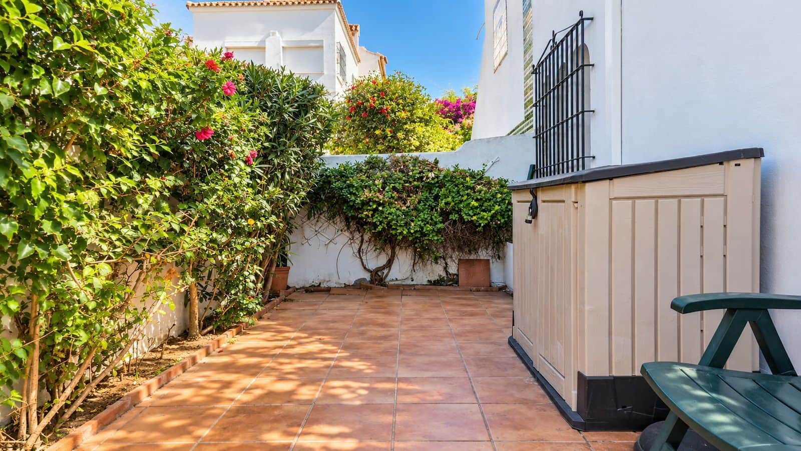 3 quarto Casa em Banda para venda em Bahia de Casares com piscina - 450 000 € (Ref: 10153490)