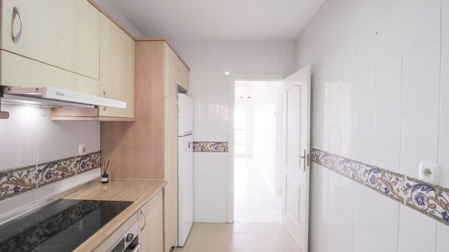 2 sovrum Lägenhet till salu i La Reserva, Marbella med garage - 359 000 € (Ref: 10153491)