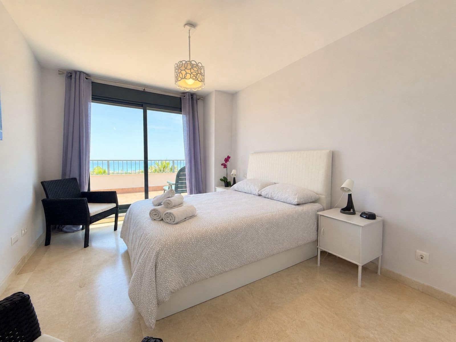 2 soveværelse Lejlighed til salg i Casares med swimmingpool garage - € 380.000 (Ref: 10153492)