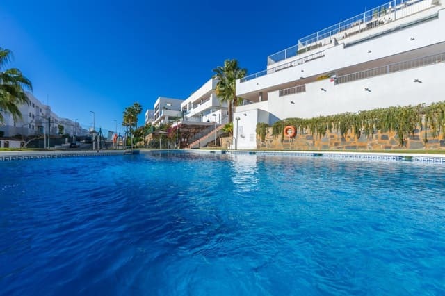 2 soveværelse Lejlighed til salg i Casares med swimmingpool garage - € 380.000 (Ref: 10153492)