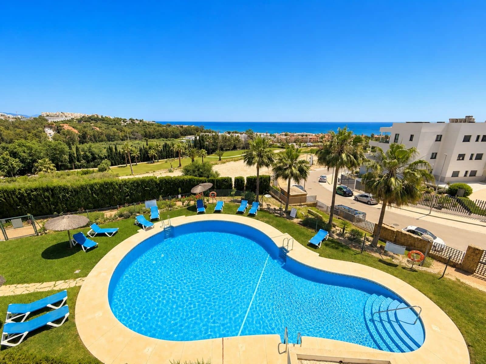 2 soveværelse Lejlighed til salg i Casares med swimmingpool garage - € 380.000 (Ref: 10153492)