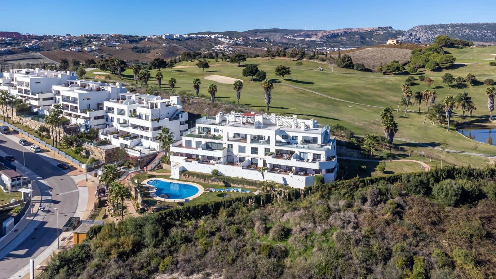 2 soveværelse Lejlighed til salg i Casares med swimmingpool garage - € 380.000 (Ref: 10153492)